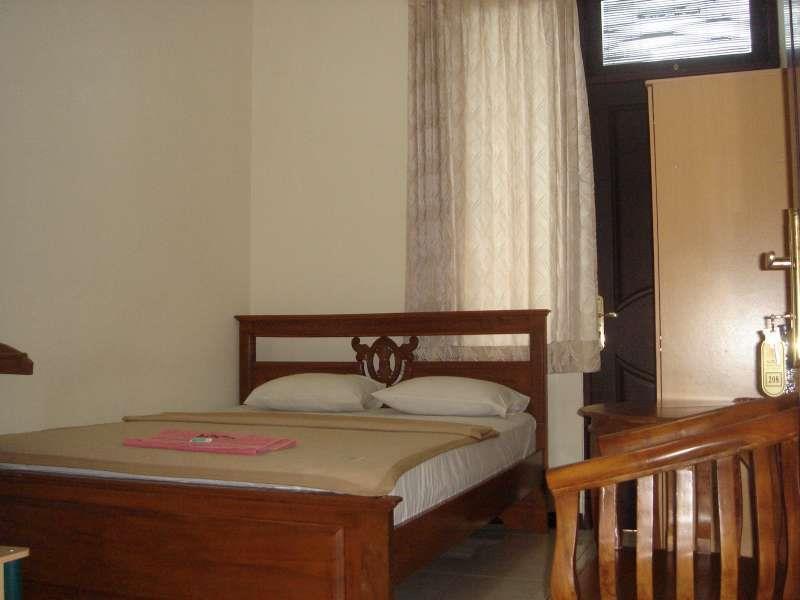Hotel Paprica 1 Surabaya Ngoại thất bức ảnh